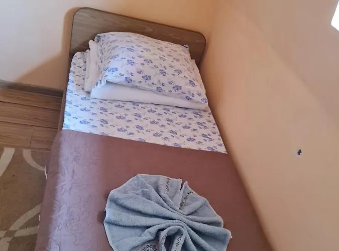 酒店 Готель Ас Ясіня